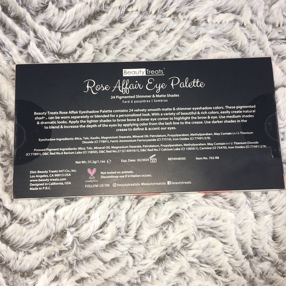 •Rose Affairs Eye Palette• - Picture 3 of 3